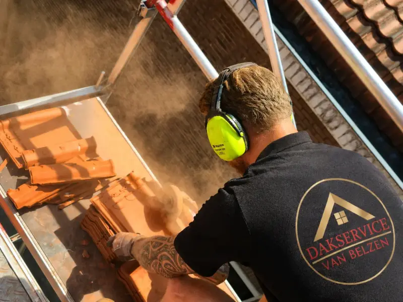Dakrenovatie in Amstelveen: een compleet nieuw dak